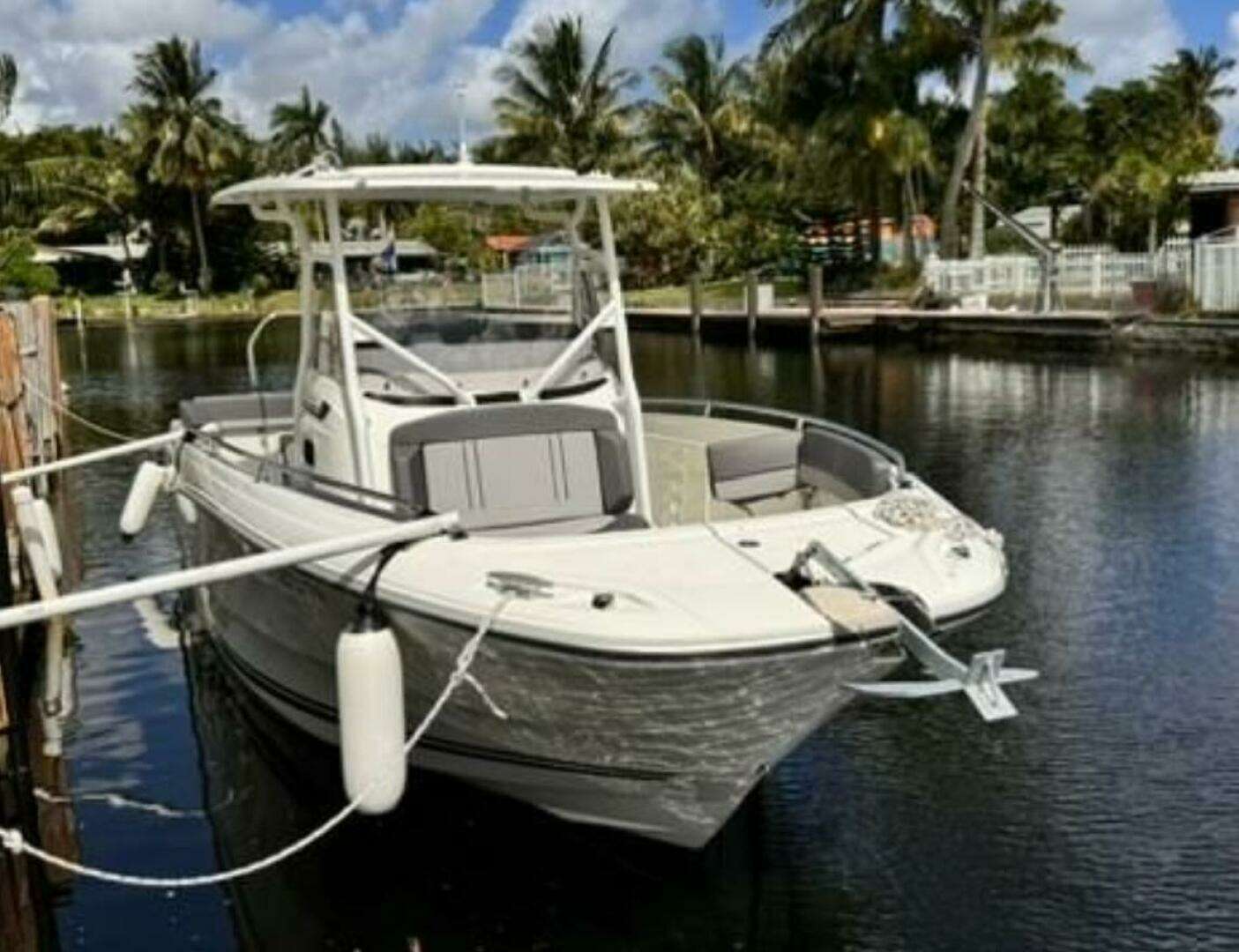 2023 Jeanneau Leader 7.5 CC S3 - Image 2