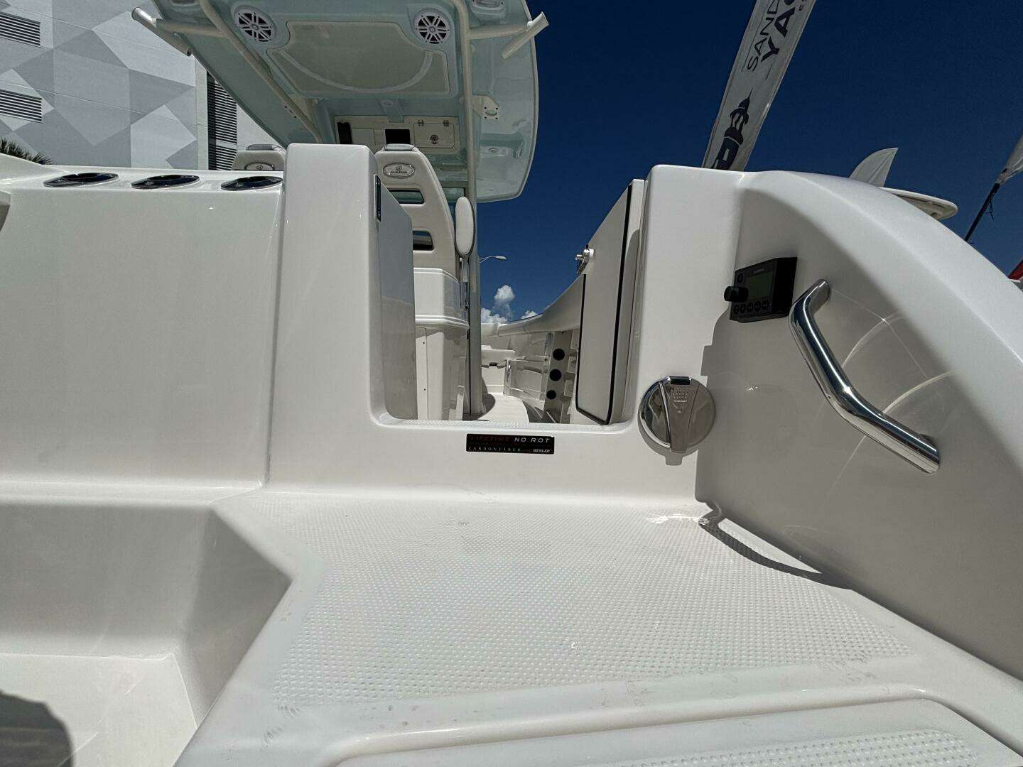 2026 Sailfish 272 CC - Image 4