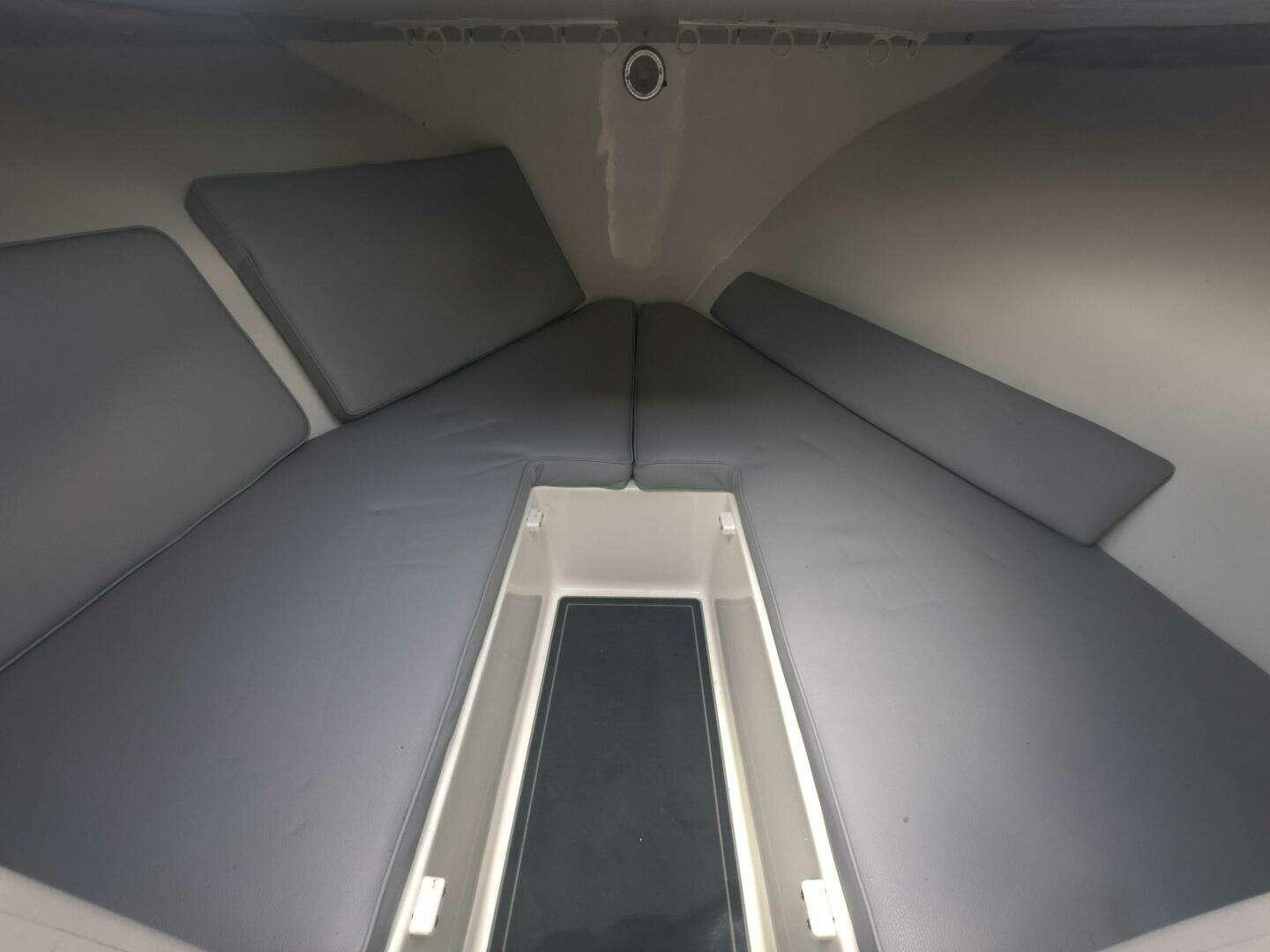 1999 Dusky 256 Center Console - Image 12