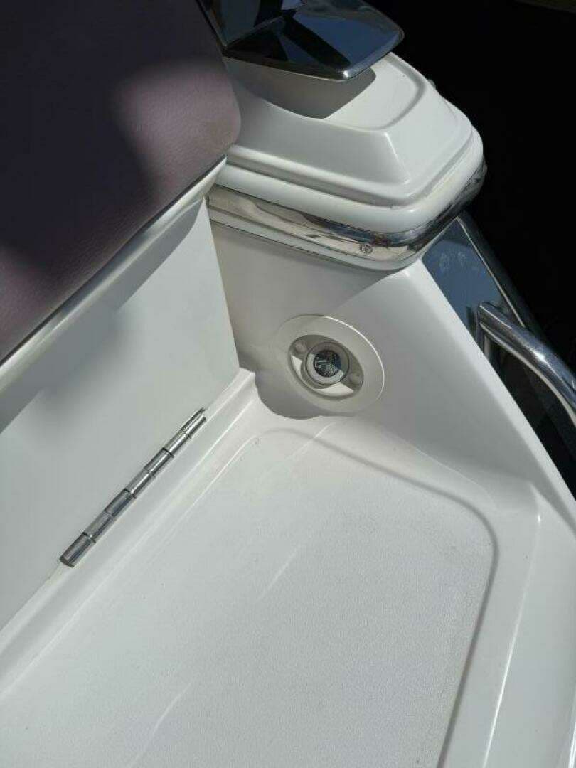 2010 Cobalt 296 - Image 29