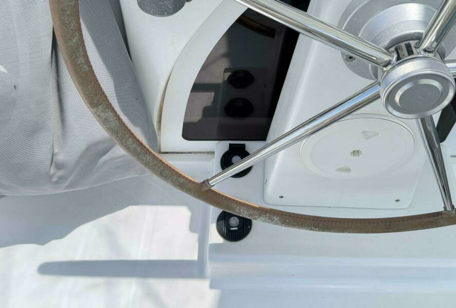 2010 Lagoon 380 - Image 17