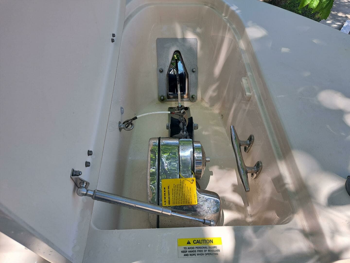2018 Grady-White Freedom 285 - Image 37