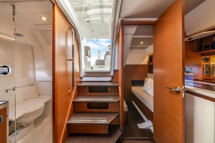 2016 Jeanneau Leader 36 - Image 31