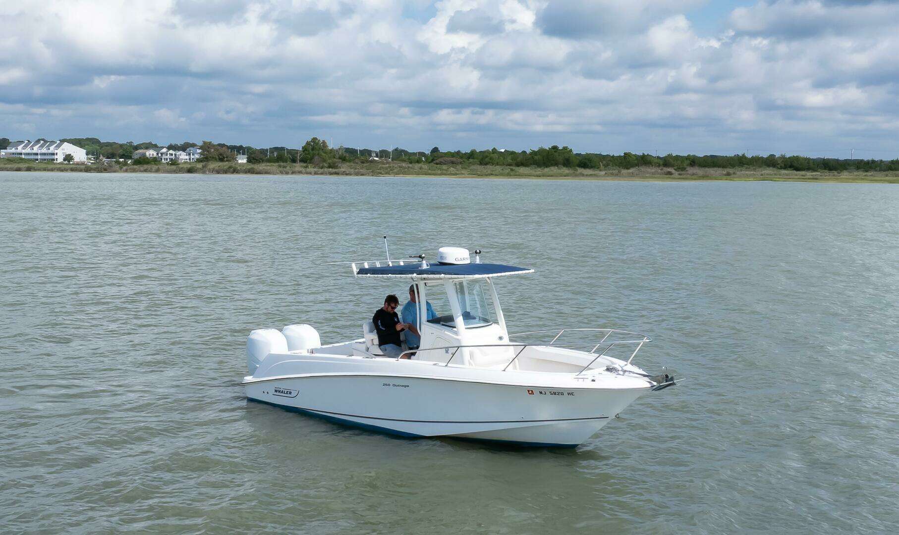 2010 Boston Whaler 250 Outrage - Image 14