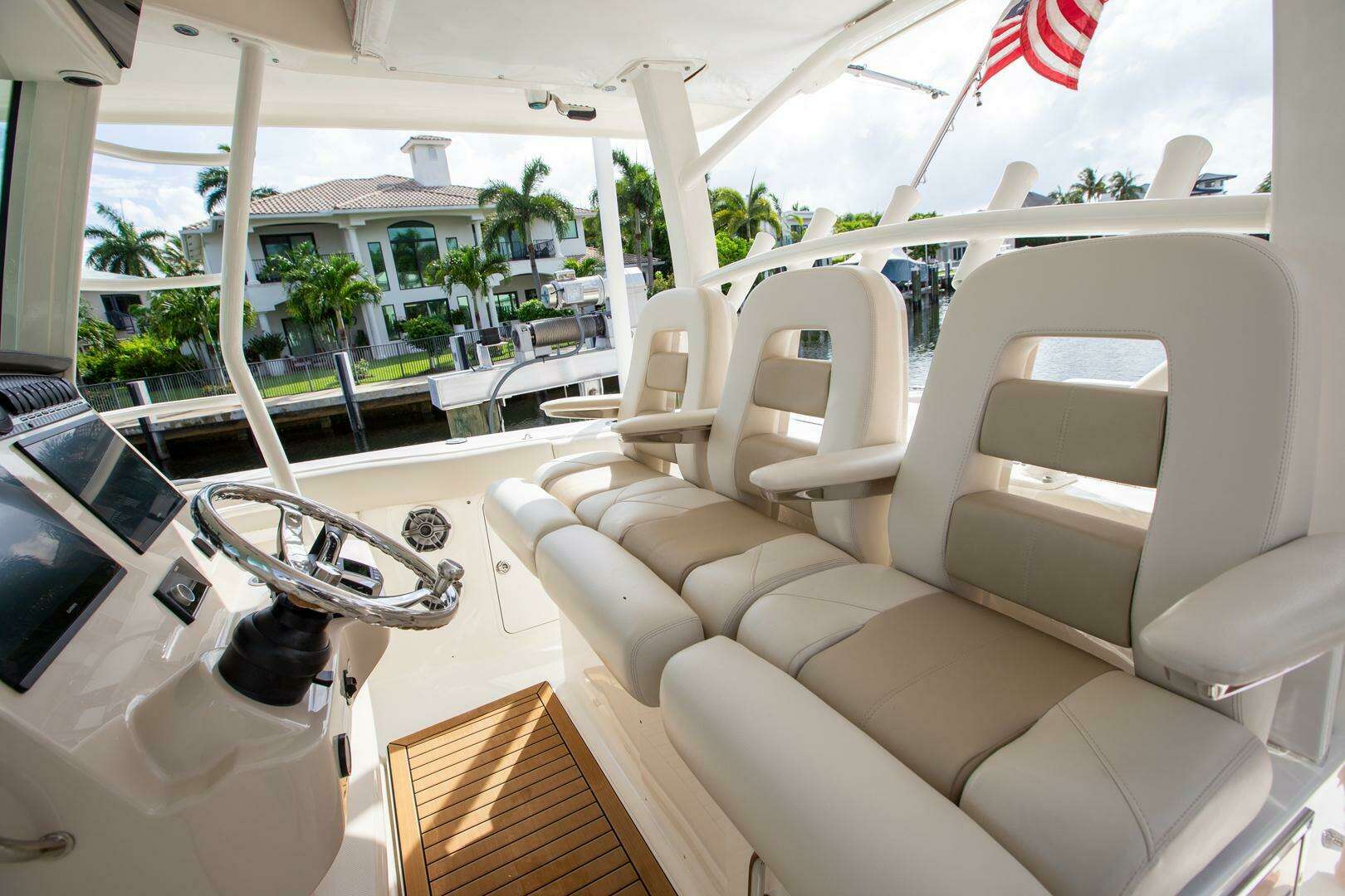 2023 Boston Whaler 380 Outrage - Image 12