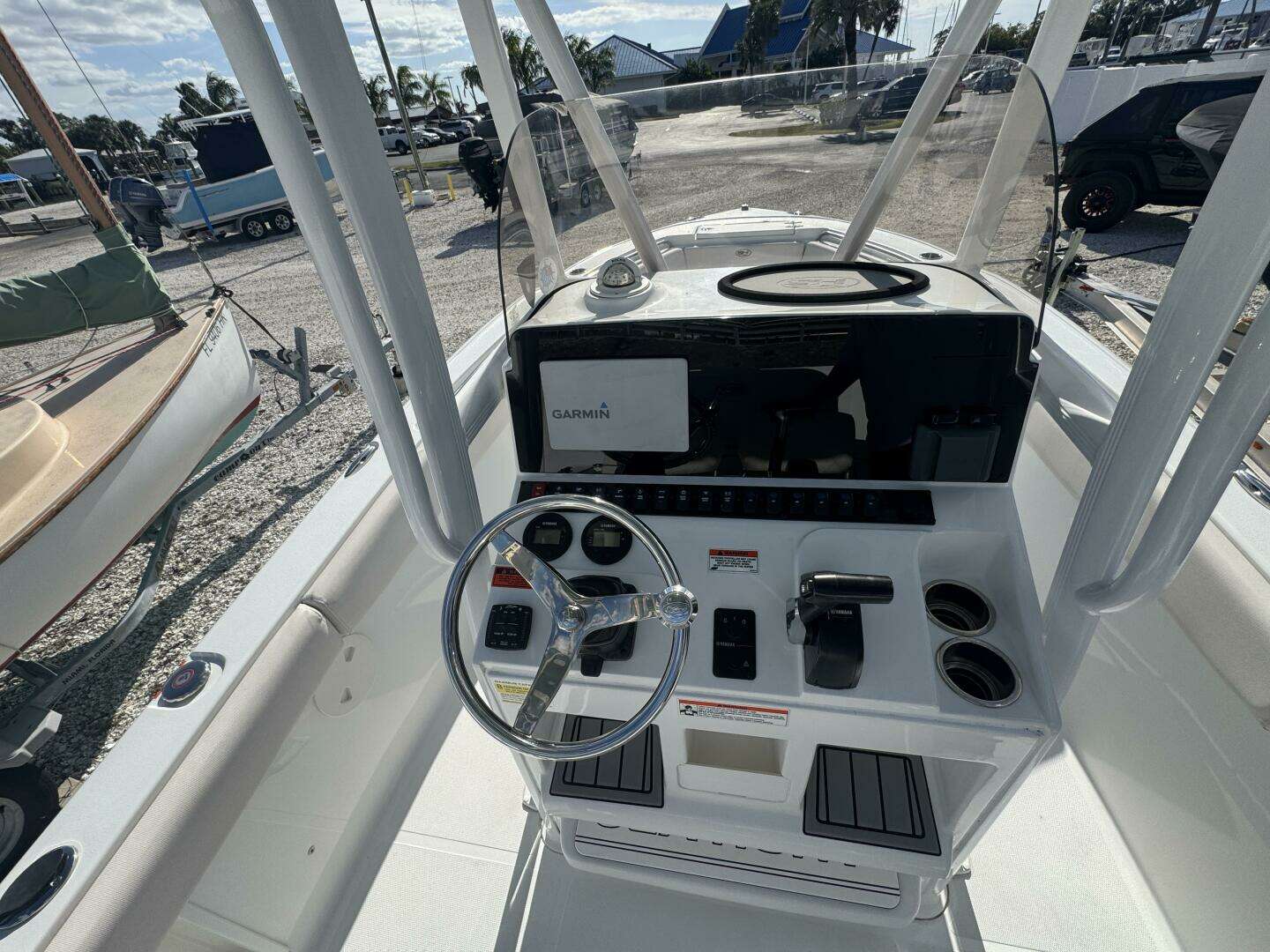 2021 Sea Hunt Ultra 219 - Image 19