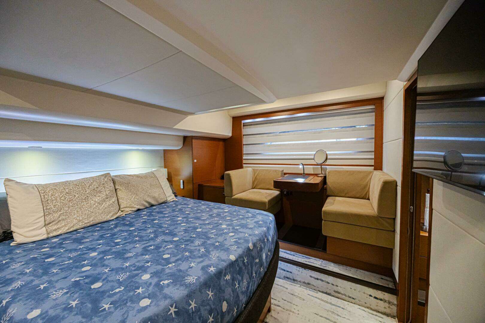 2013 Prestige 550S - Image 21