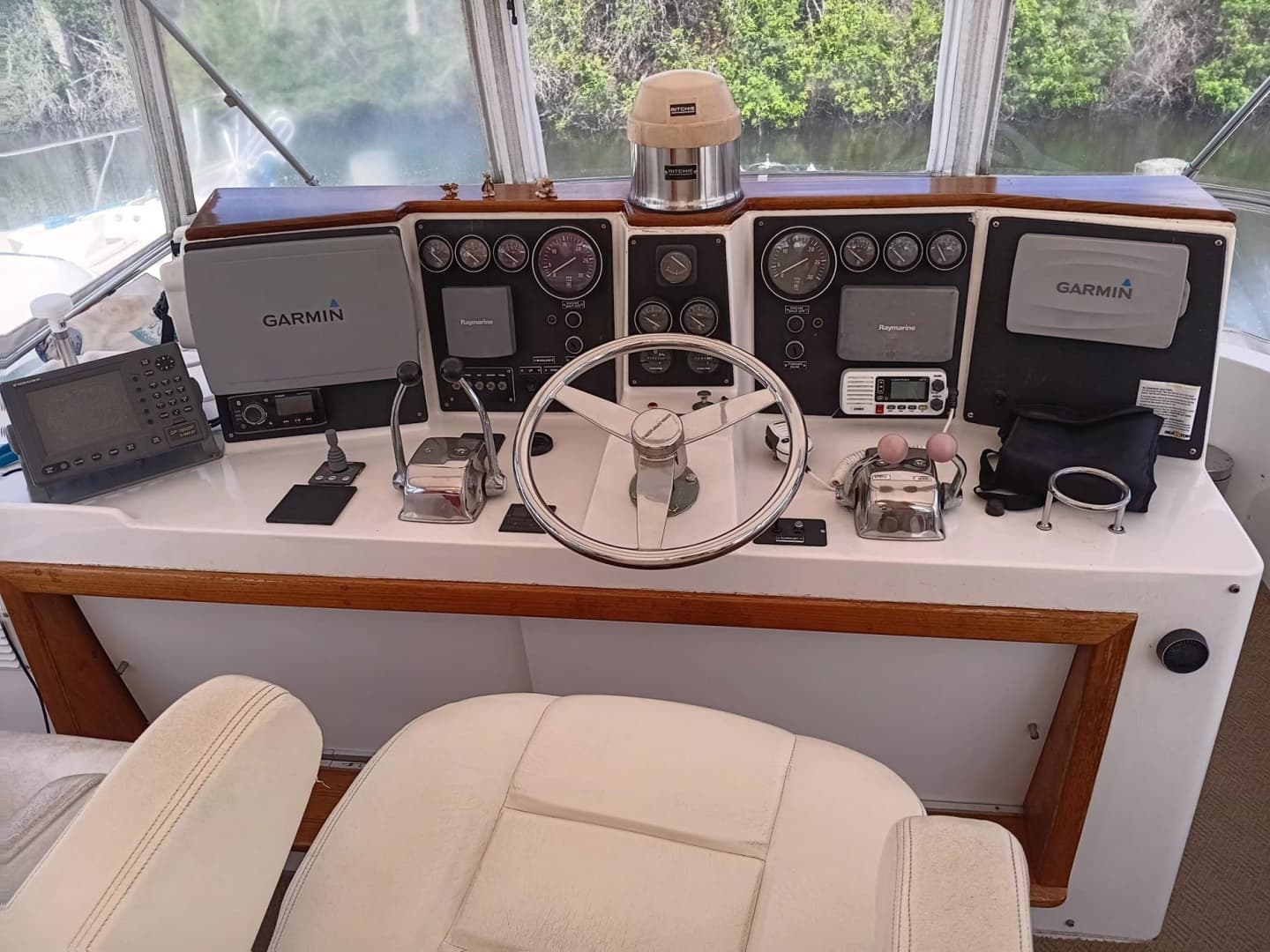 1996 Novatec 50 Islander Cockpit - Image 20