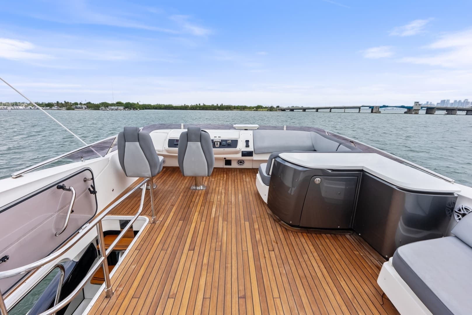 2014 Princess S72 - Image 47