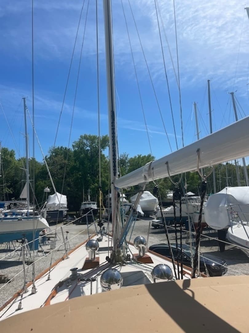 1993 Sabre 38 MK II - Image 25