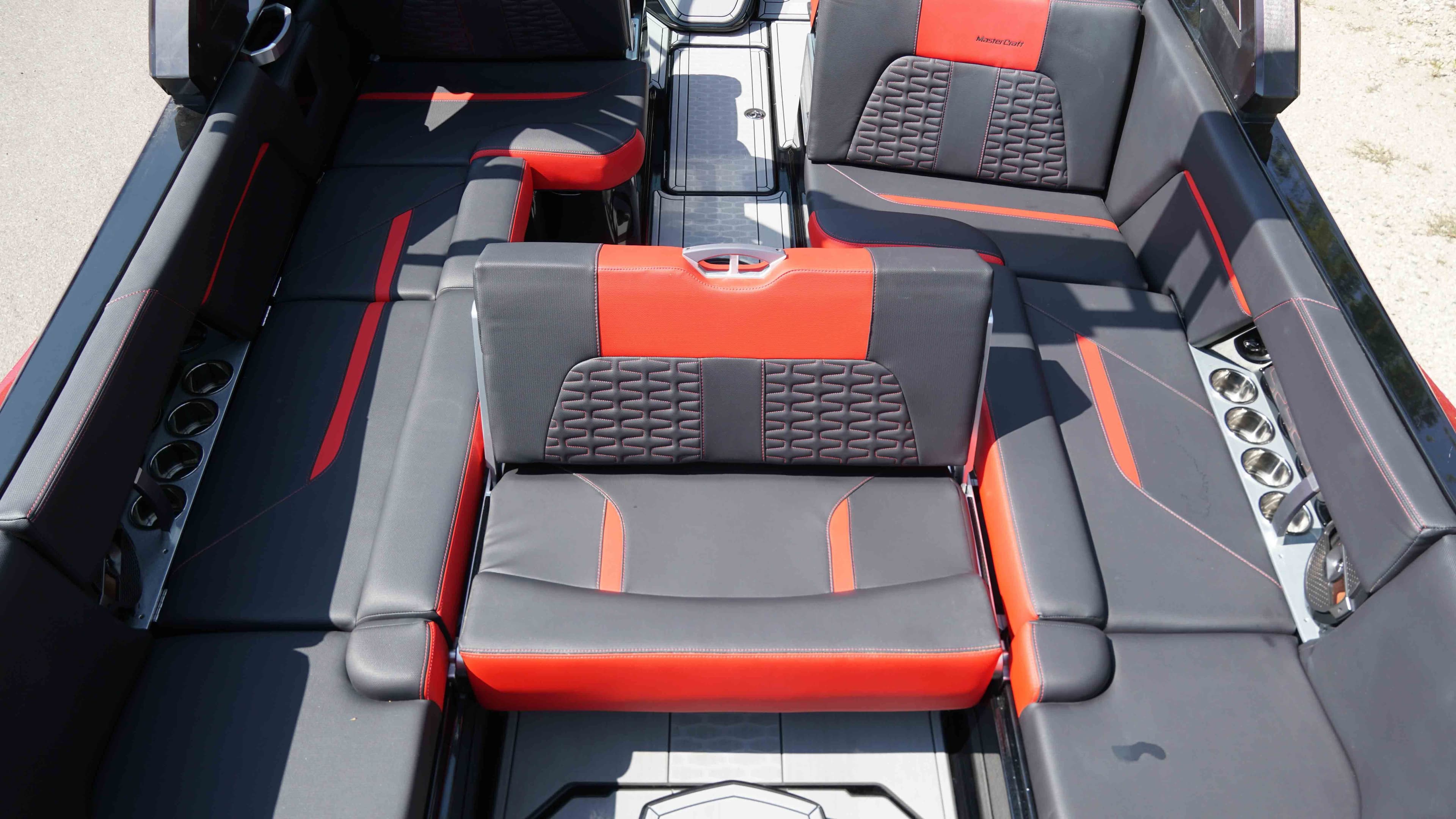 2022 MasterCraft X26 - 38