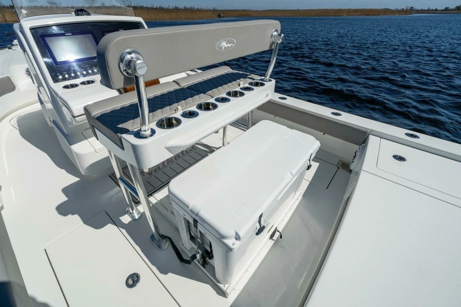 2027 Valhalla Boatworks V-28 Bay - Image 21