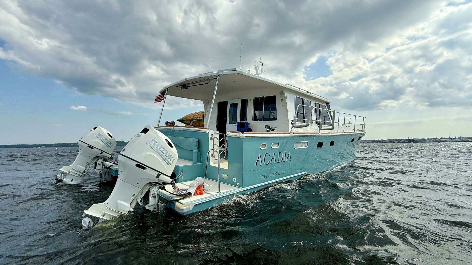 2014 Maine Cat P44 - Image 3