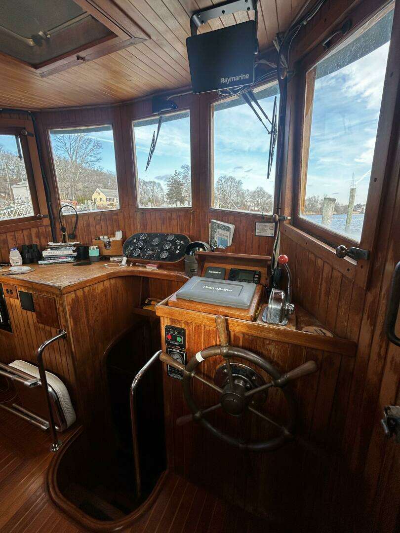 1983 Lord Nelson — - Image 28