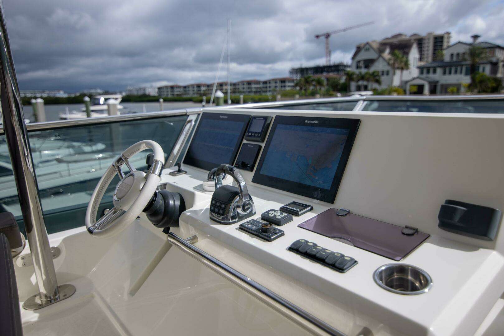 2018 Prestige 680 Flybridge - Image 54