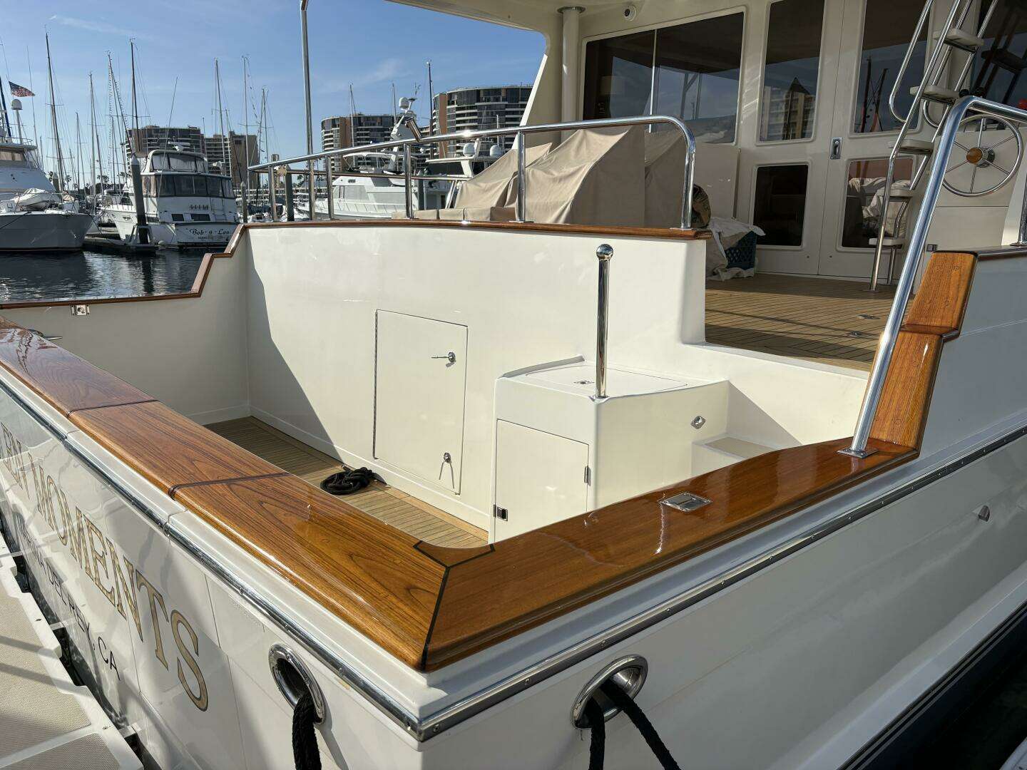 2000 Offshore Yachts Flushdeck - Image 46