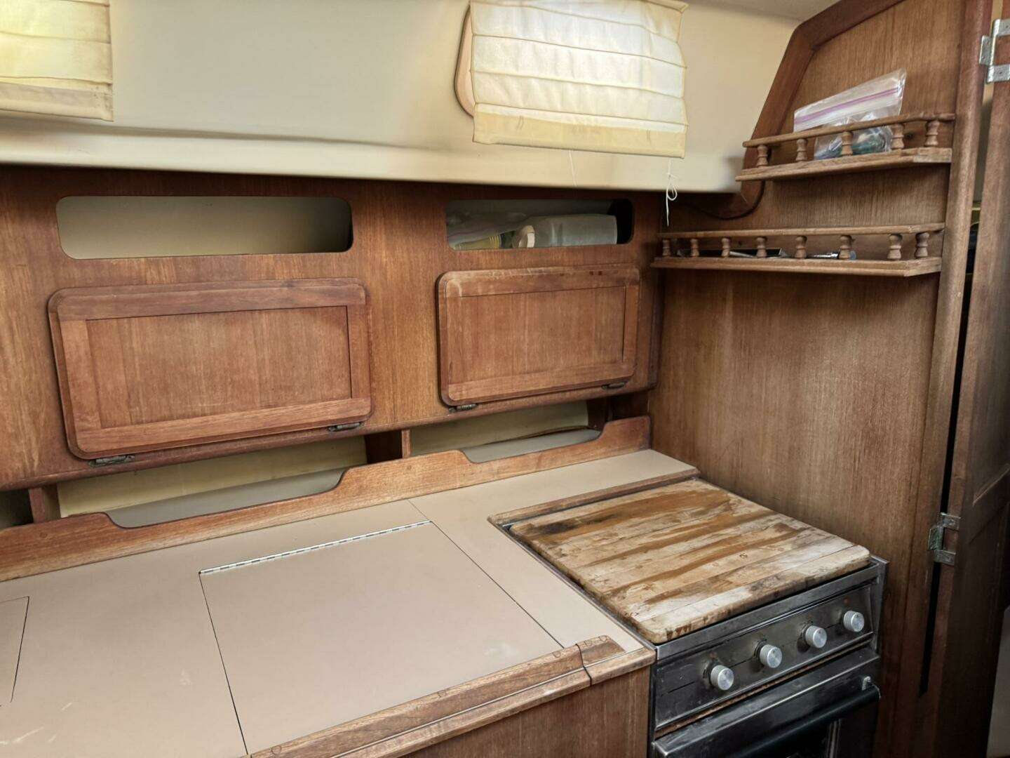 1989 Hunter 40 Hunter Legend - Image 76
