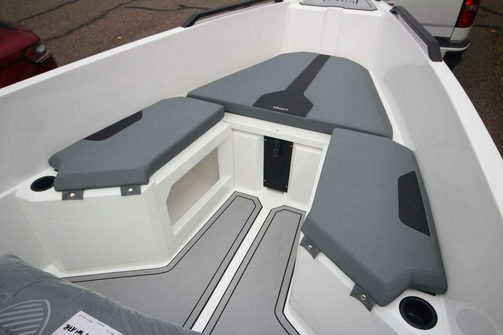2026 Iron 767 T-Top - Image 27