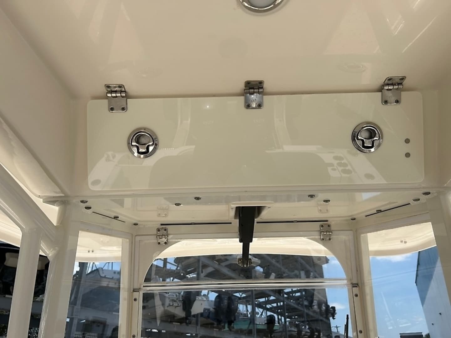 2022 Cobia 262 - Image 27