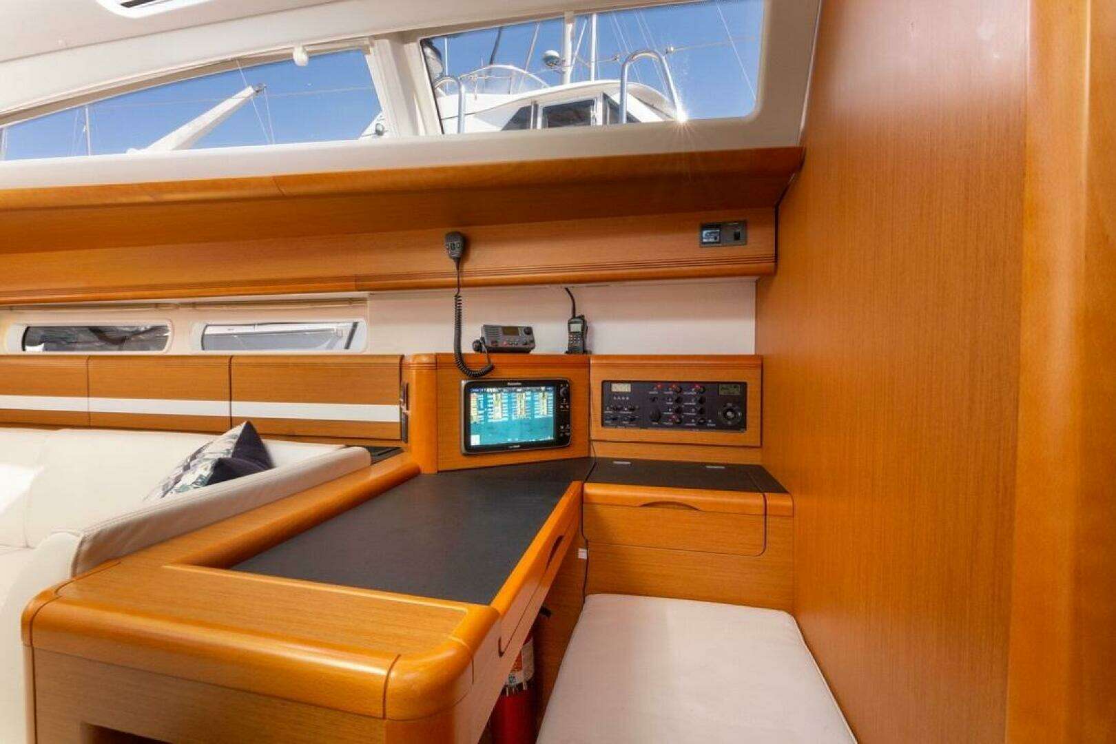 2015 Jeanneau 53DS - Image 33