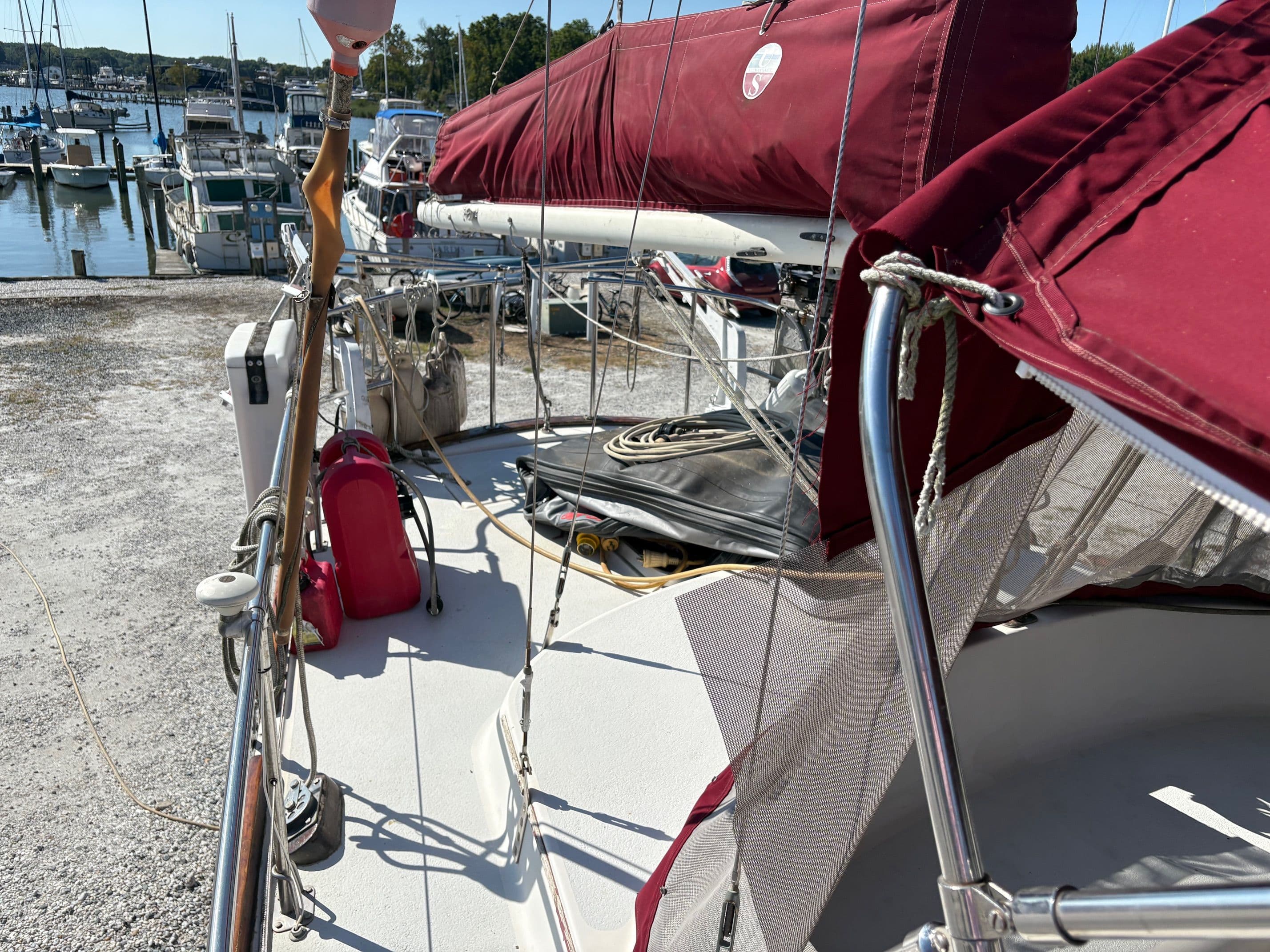 1984 Irwin 41 - 6