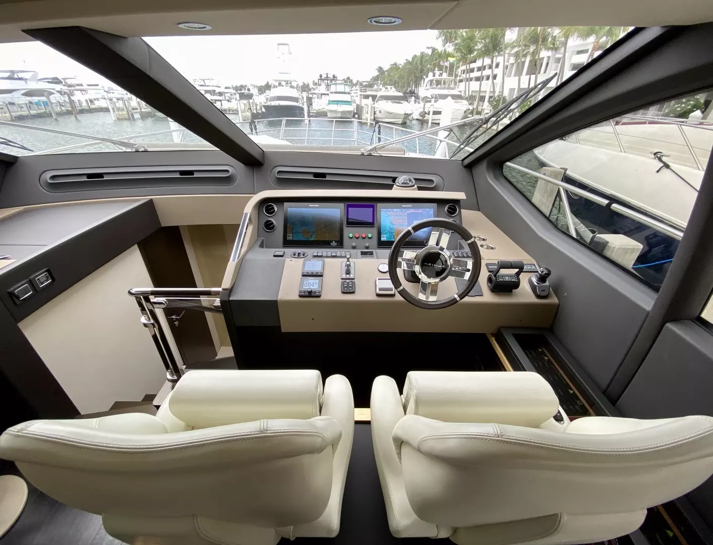 2018 Azimut Flybridge - Image 70