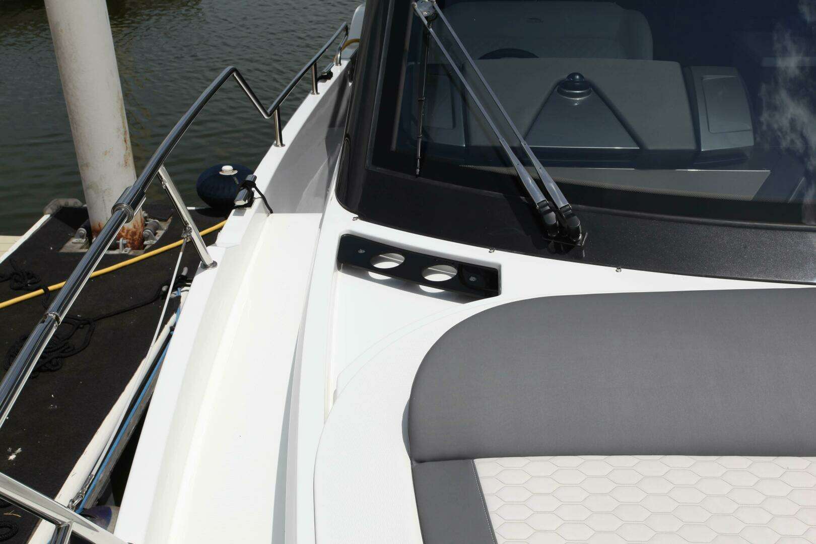 2025 Galeon — - Image 192