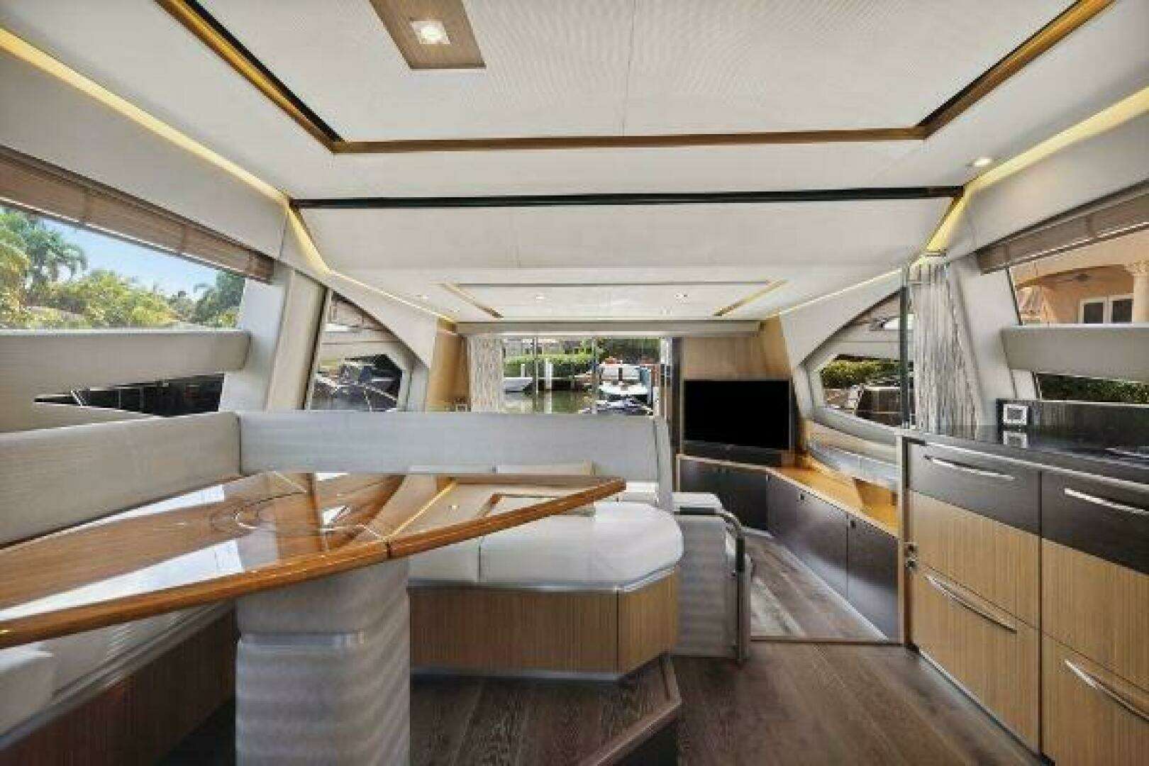 2018 Sea Ray L590 Fly - Image 13