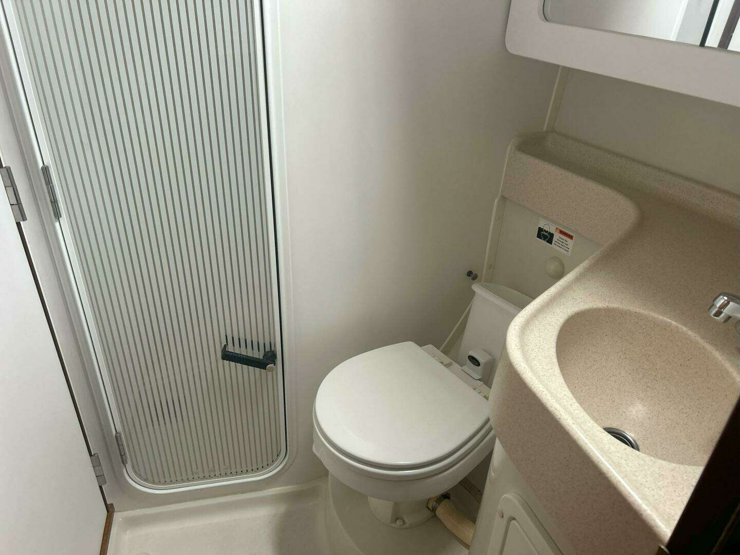 1999 Catalina 380 - Image 19