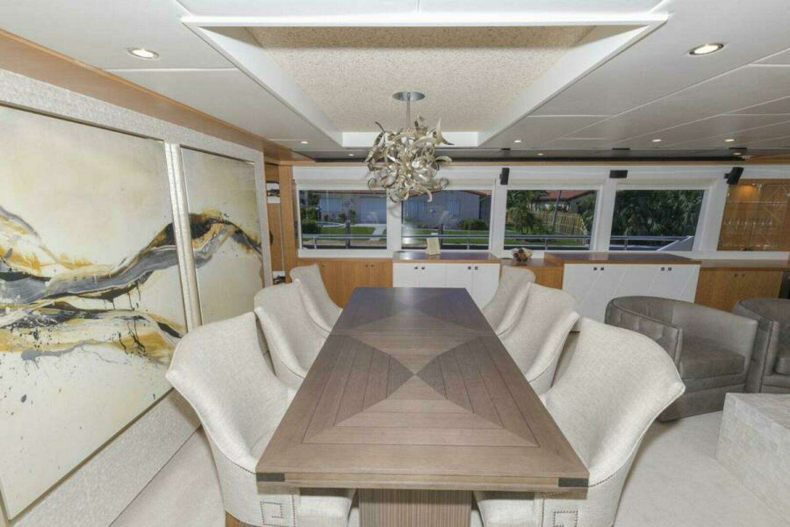 2027 Johnson Flybridge w/Hydraulic Platform - Image 10