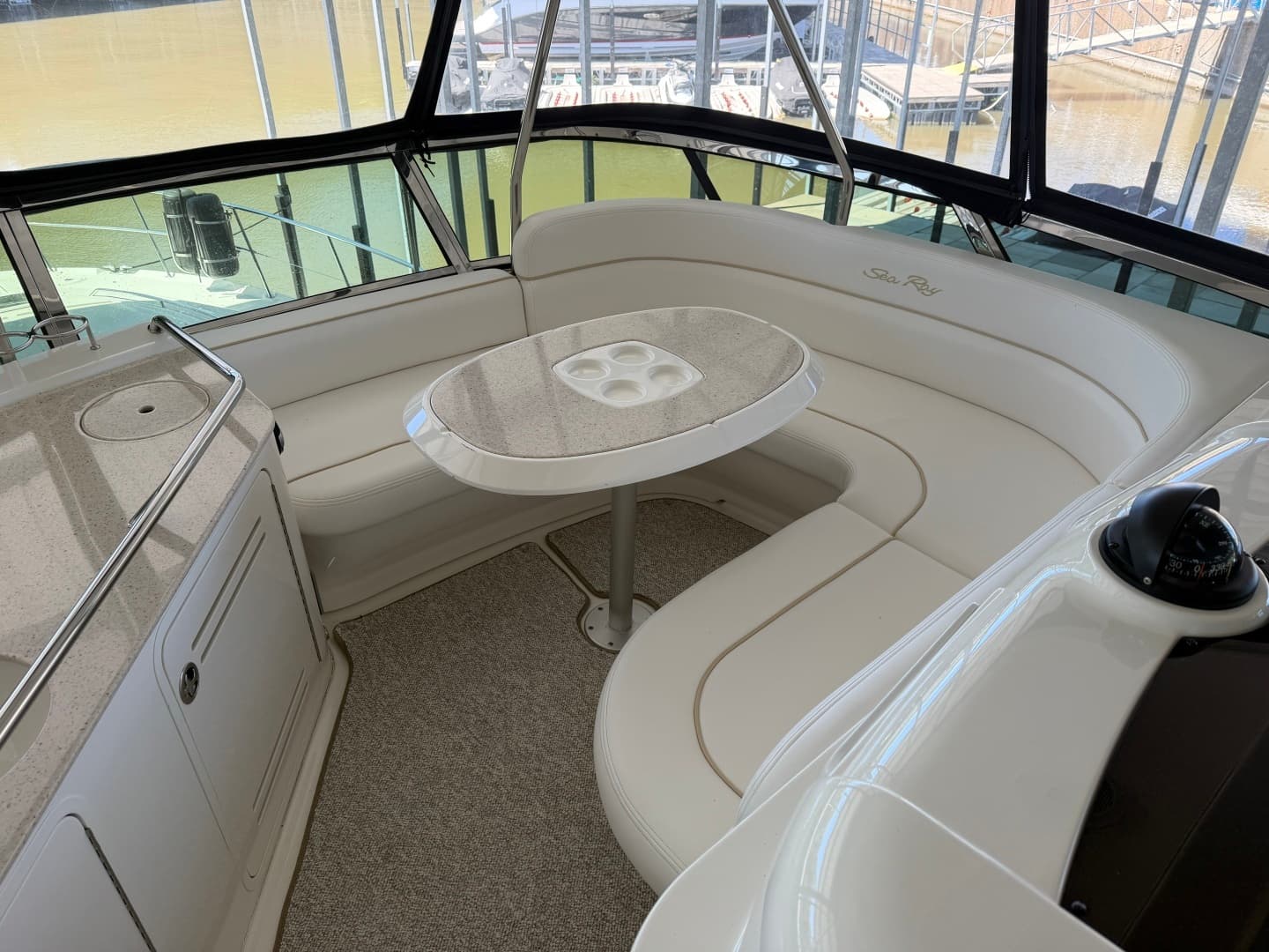 2009 Sea Ray 52 SEDAN BRIDGE - Image 16