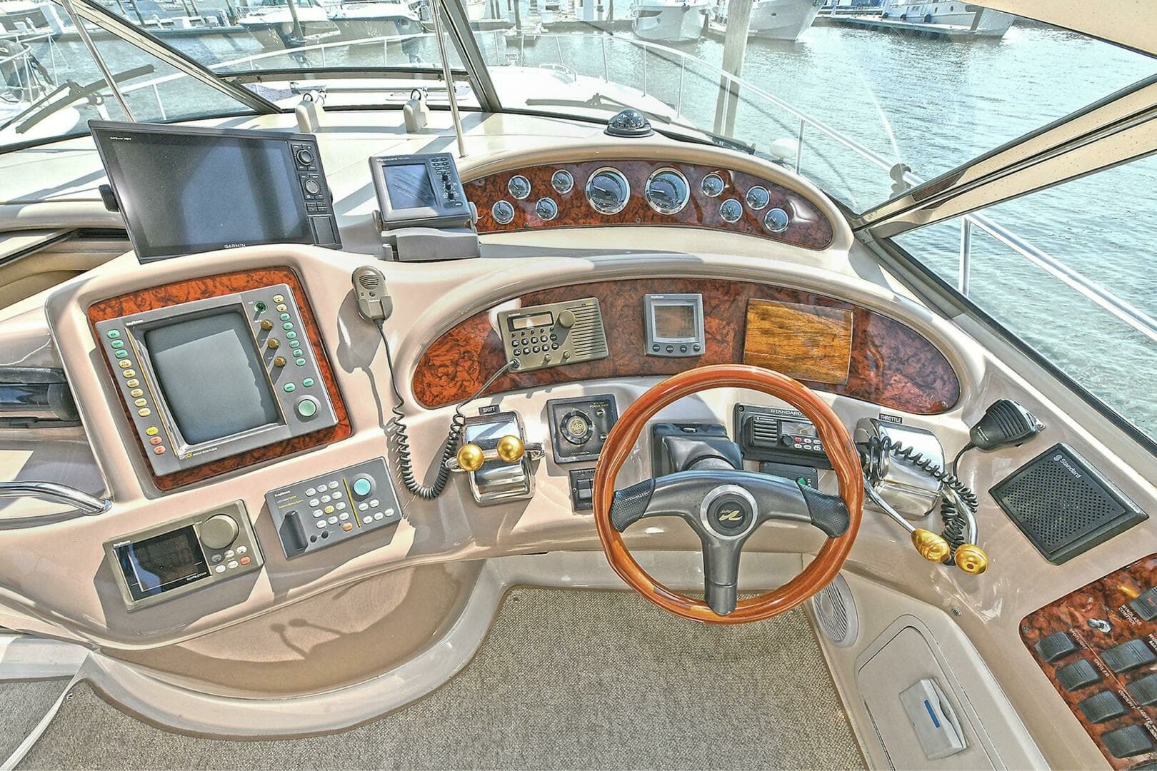 2000 Sea Ray 460 Sundancer - Image 14