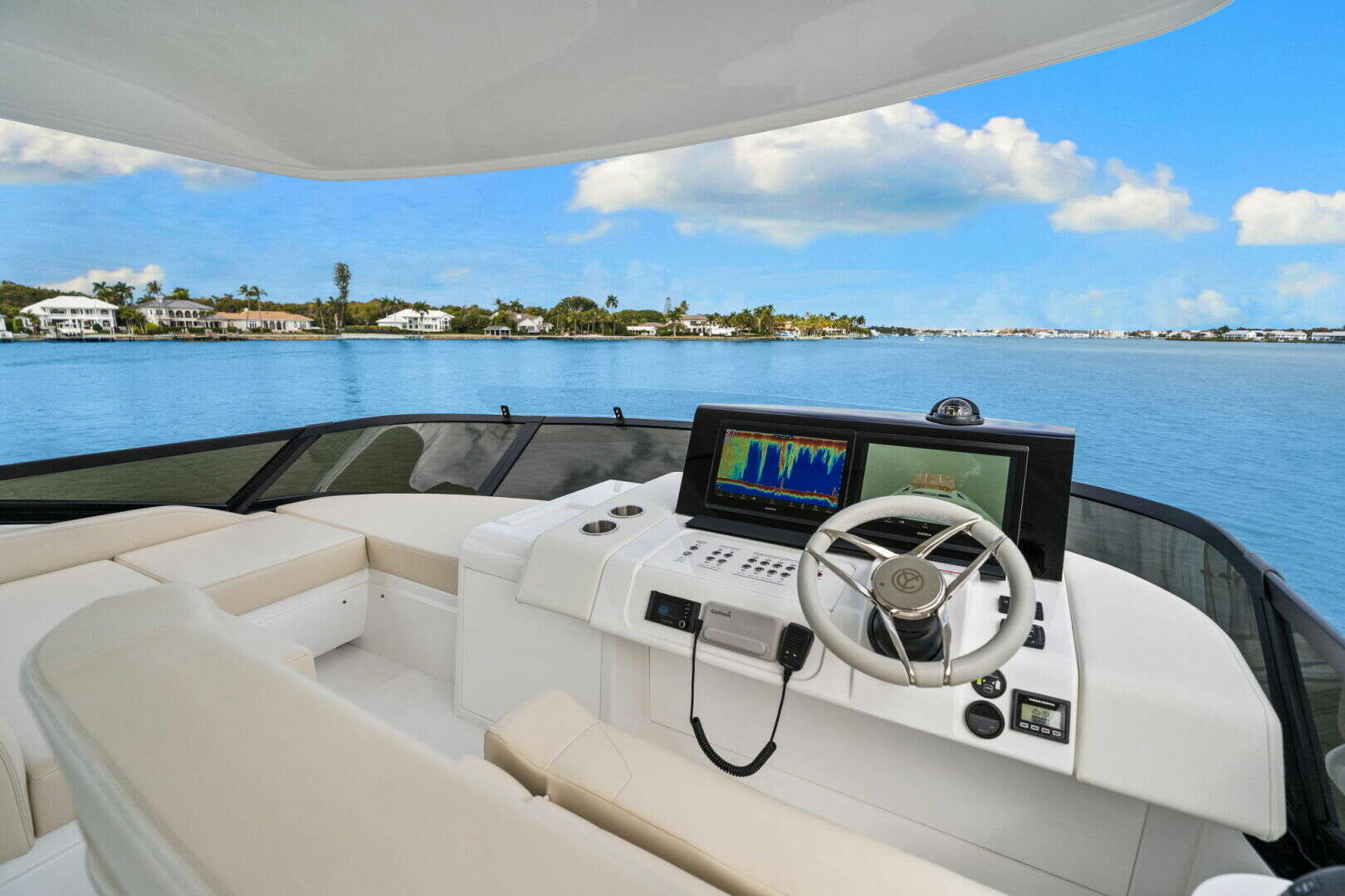2026 Cruisers Yachts 57 FLY - Image 57