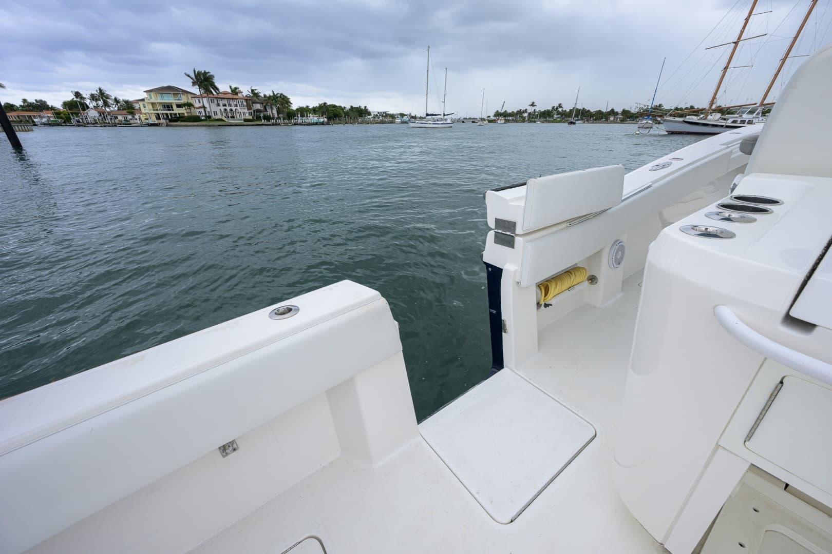 2019 Invincible 42 Open - Image 18