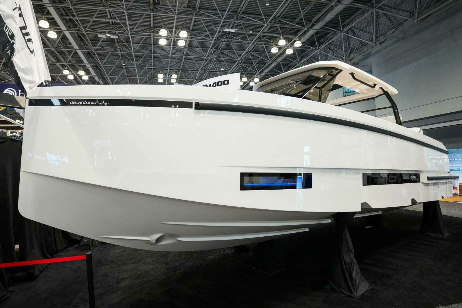 2026 De Antonio Yachts D36 - Image 2