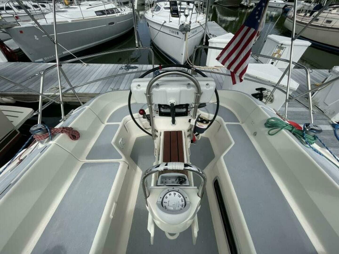 1991 Hunter 36 Vision - Image 20
