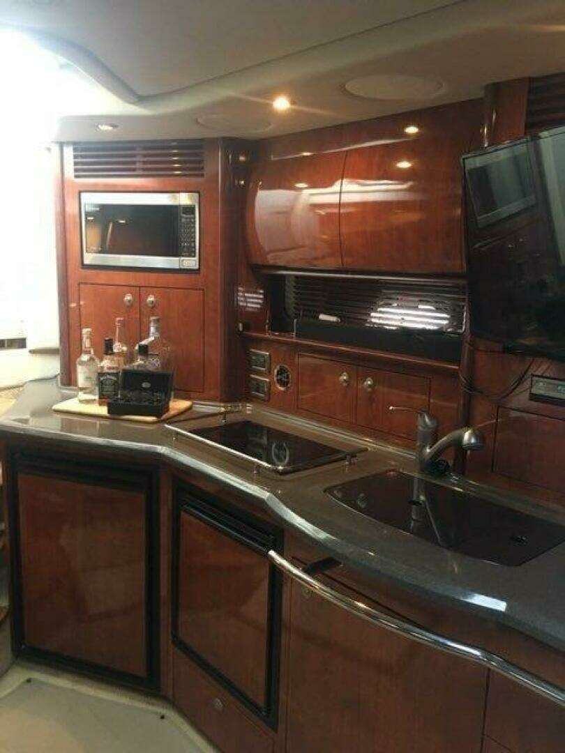 2004 Sea Ray — - Image 35
