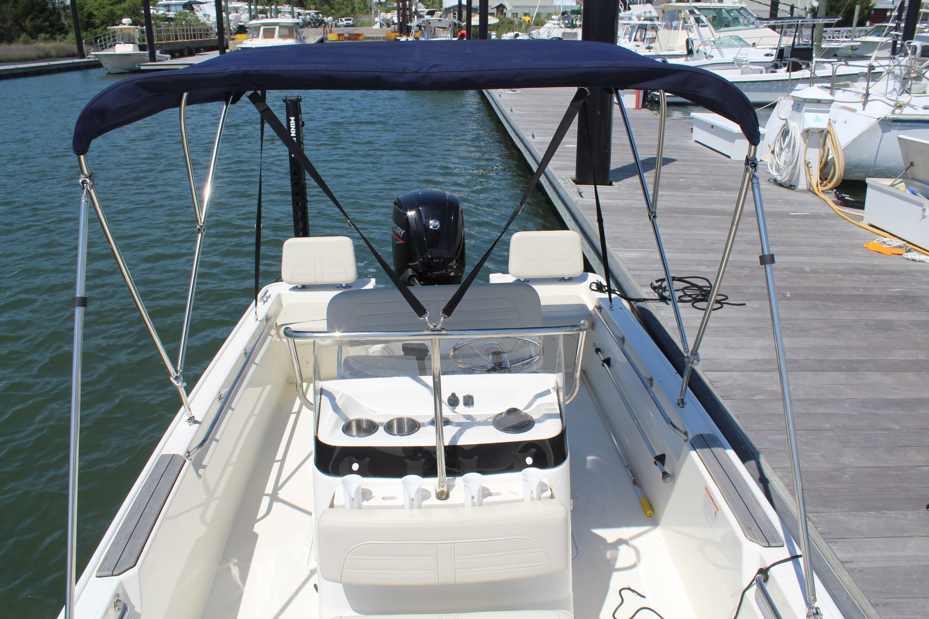2025 Boston Whaler 170 Montauk - 12