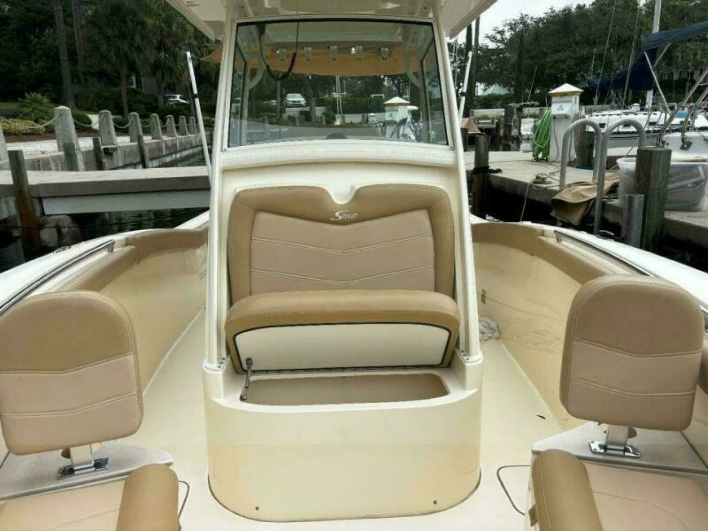2019 Scout 255 LXF - Image 8