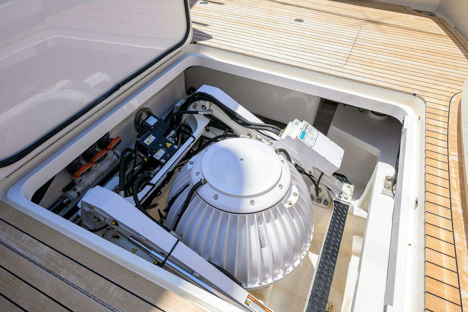 2021 Viking 72 Convertible - Image 38