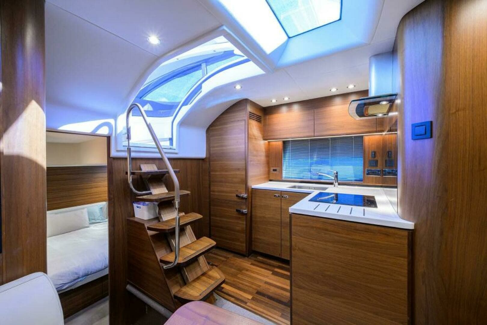 2022 Princess V50 Open - Image 2