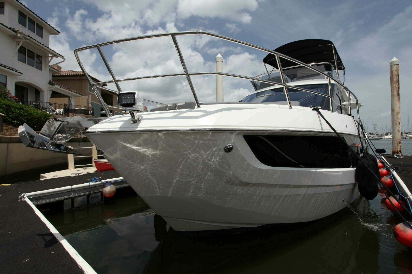 2025 Galeon — - Image 14