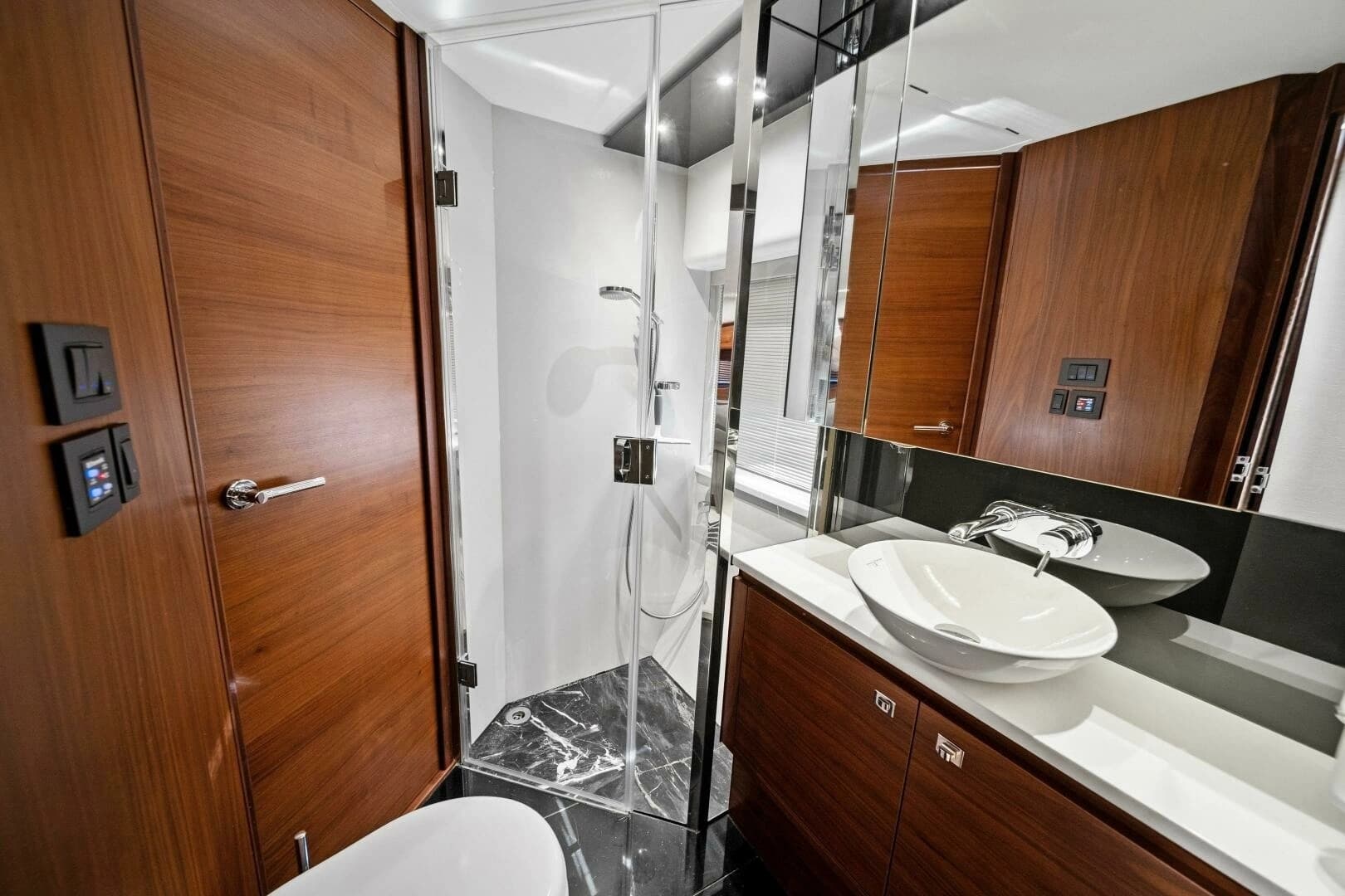 2015 Princess F60 - Image 20