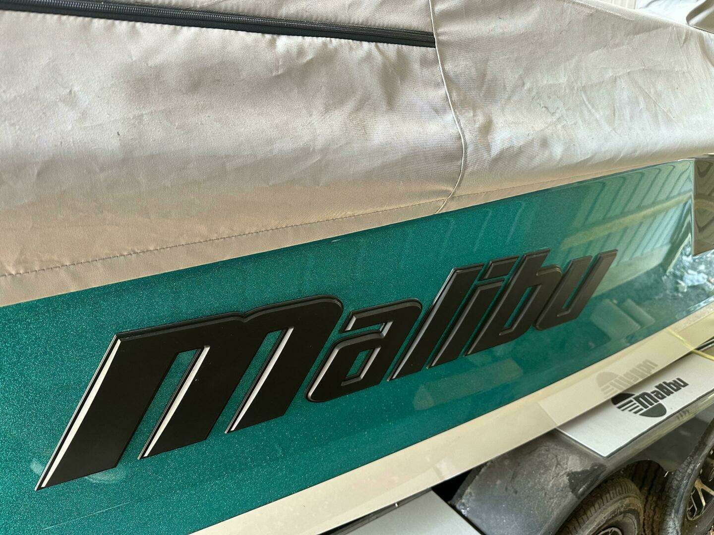 2020 Malibu 32 MXZ - Image 18