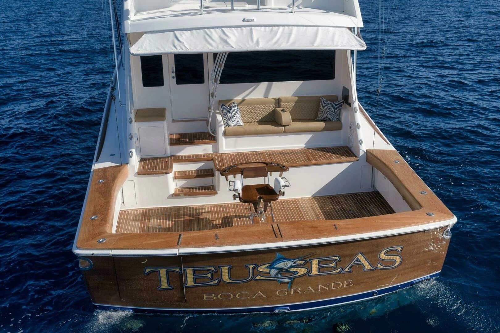 2011 Viking 76 Enclosed Bridge - Image 138