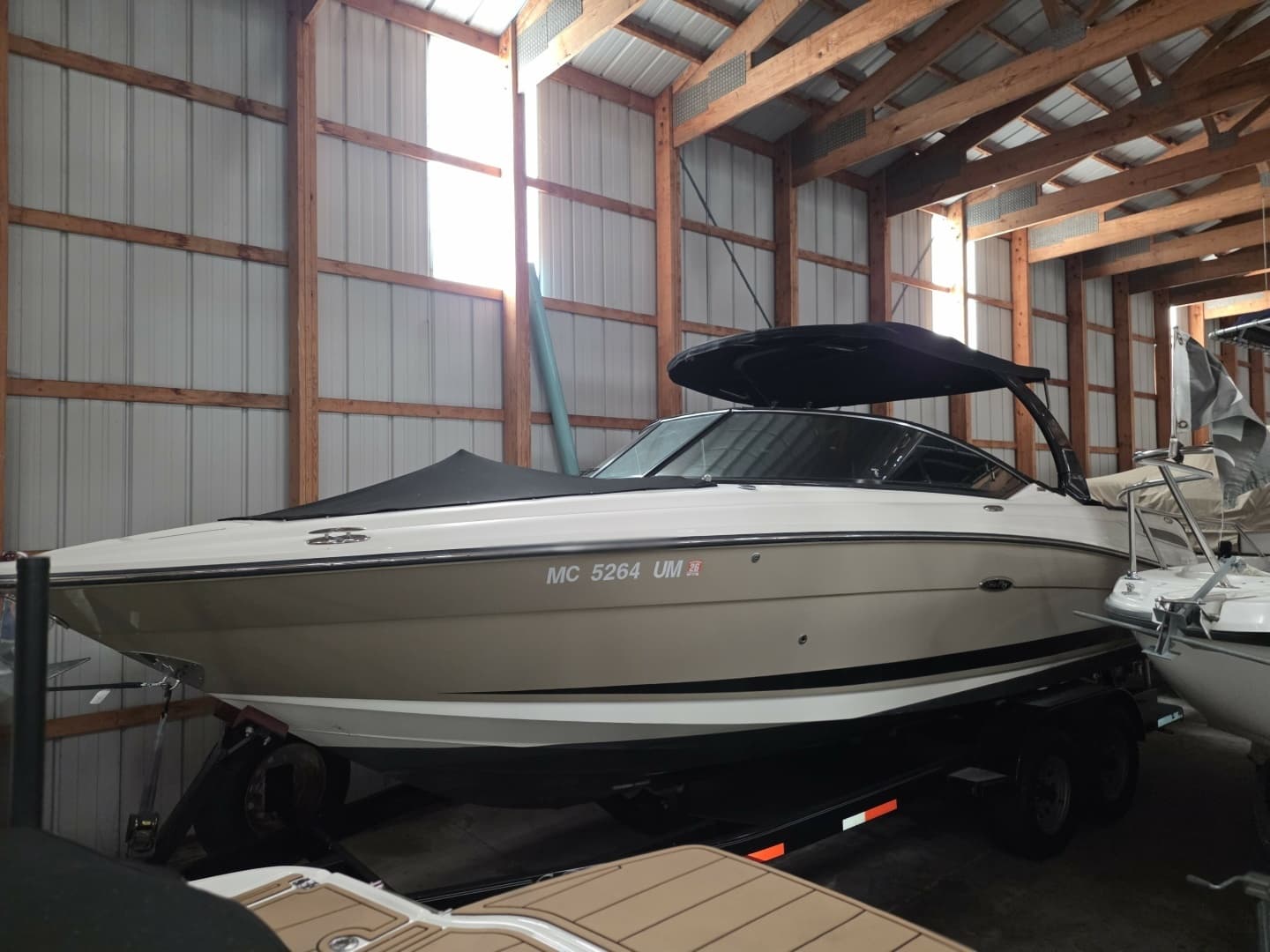 2014 Sea Ray 270 SLX - Image 2