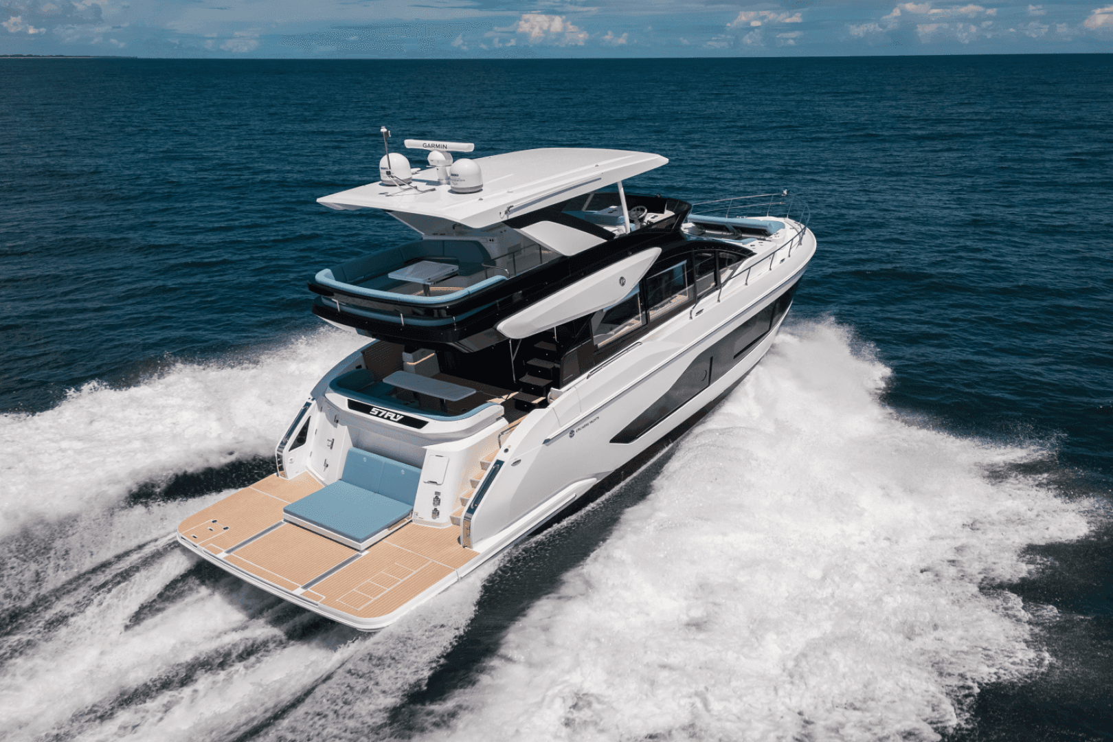 2026 Cruisers Yachts 57 FLY - Image 6