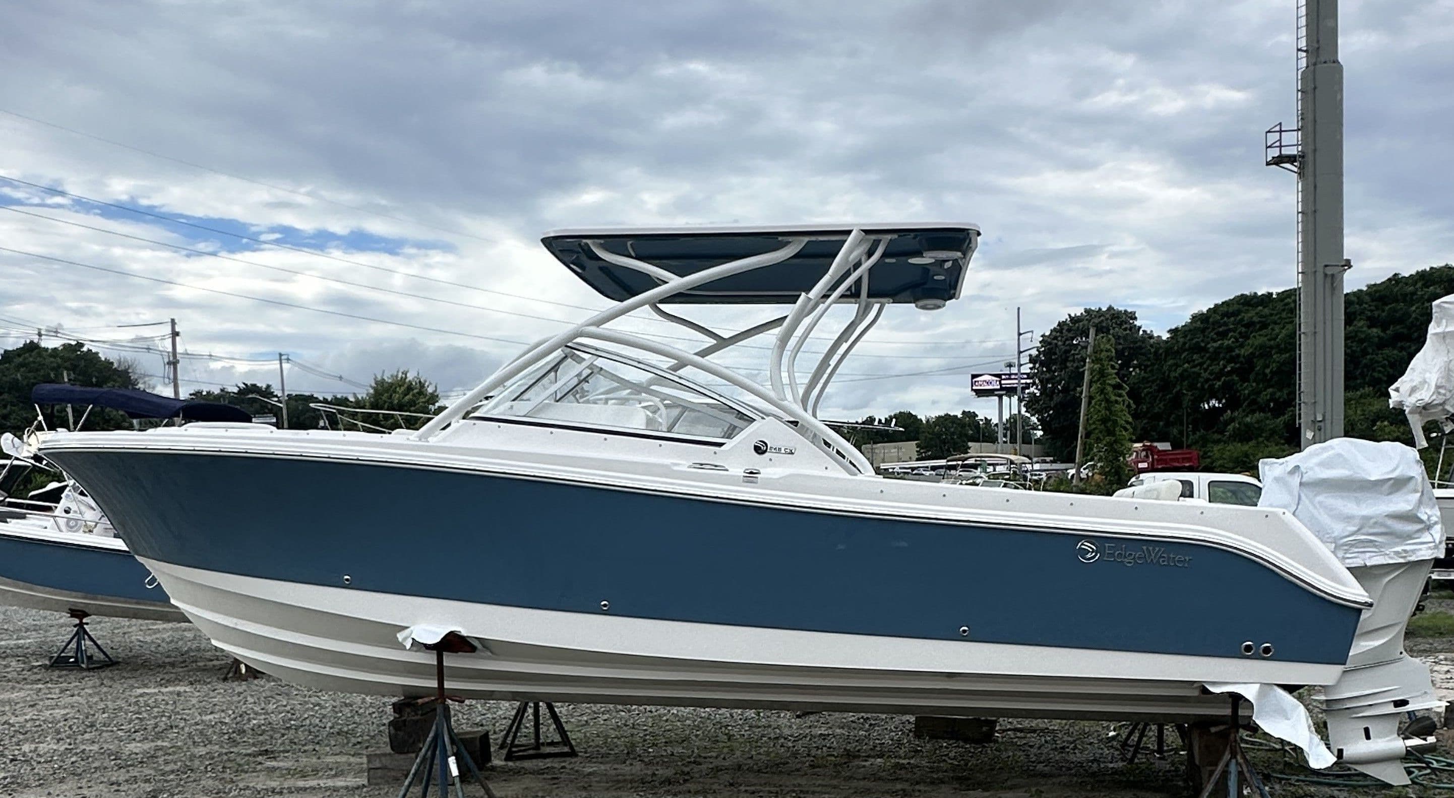 2025 EDGEWATER 248 CX - Image 1