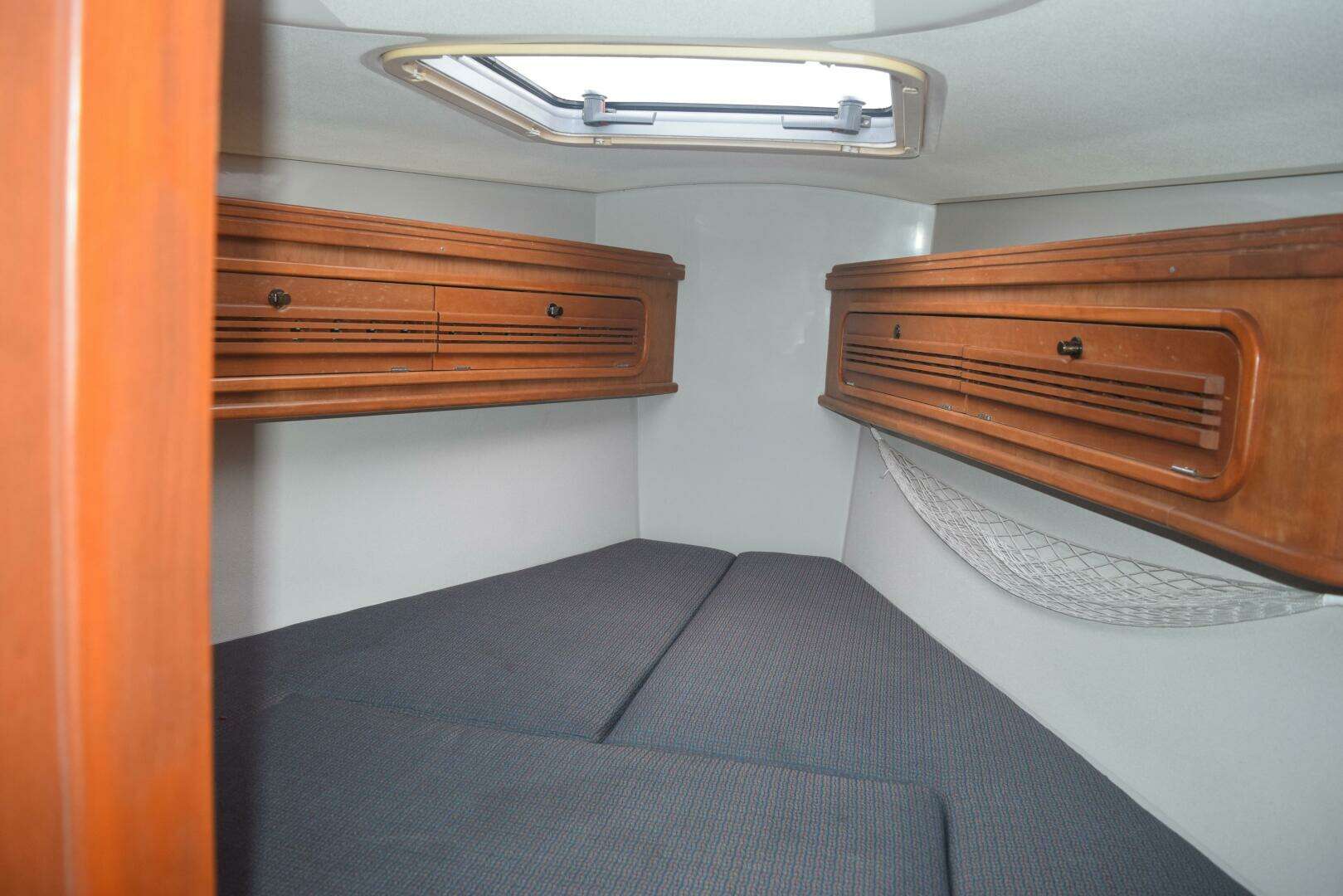 1999 C&C 110 - Image 10