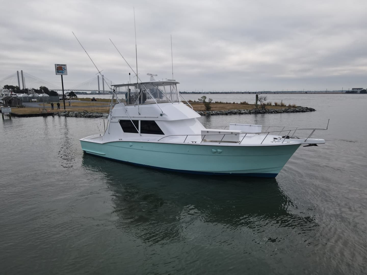 1989 Hatteras 52 Convertible - Image 2
